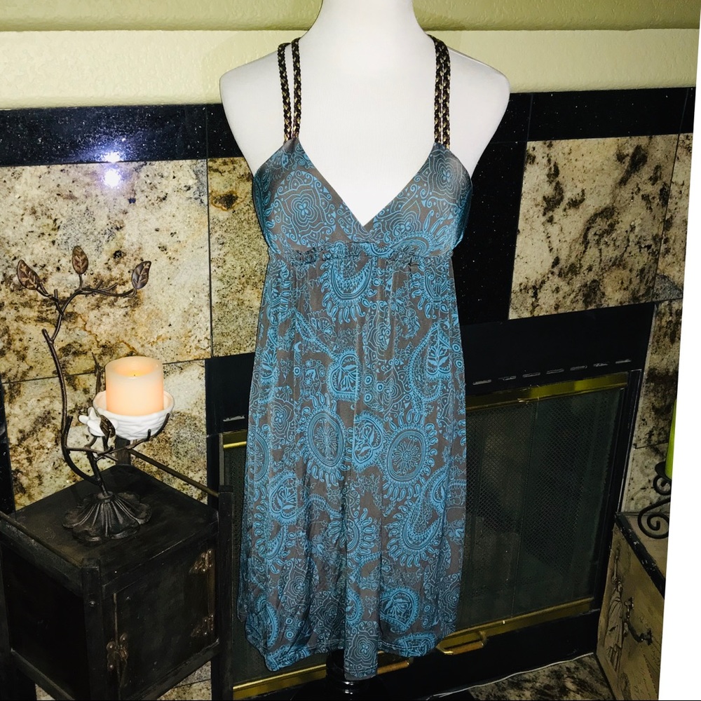 Spring time Racer back dress - Picture 5 of 8